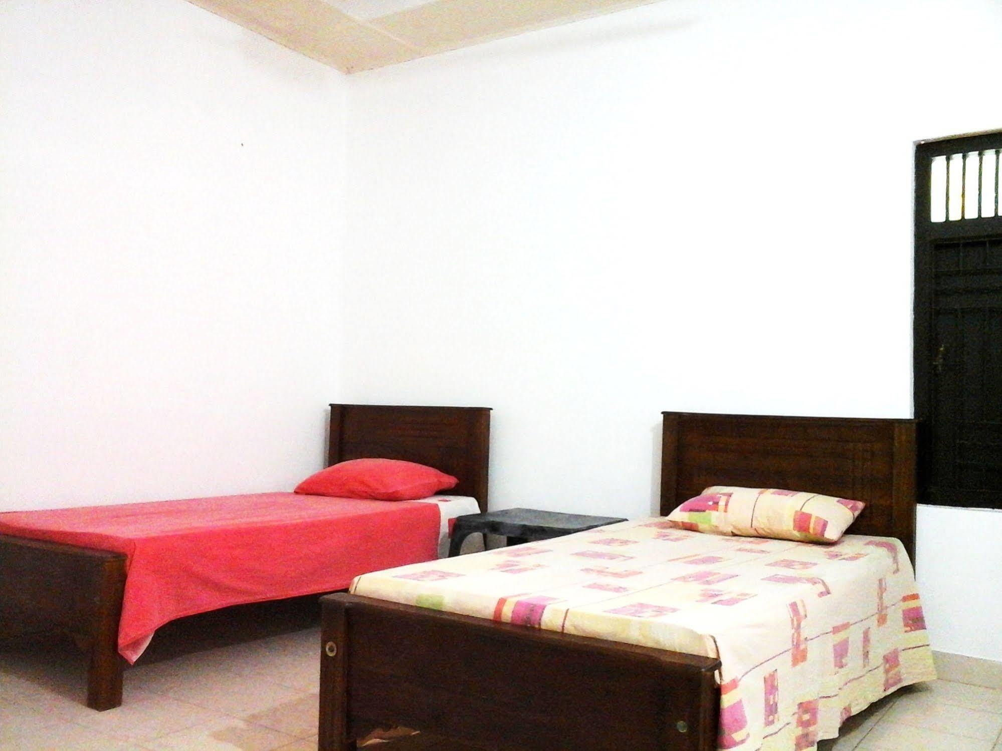 Mazz Homestay Negombo Dış mekan fotoğraf